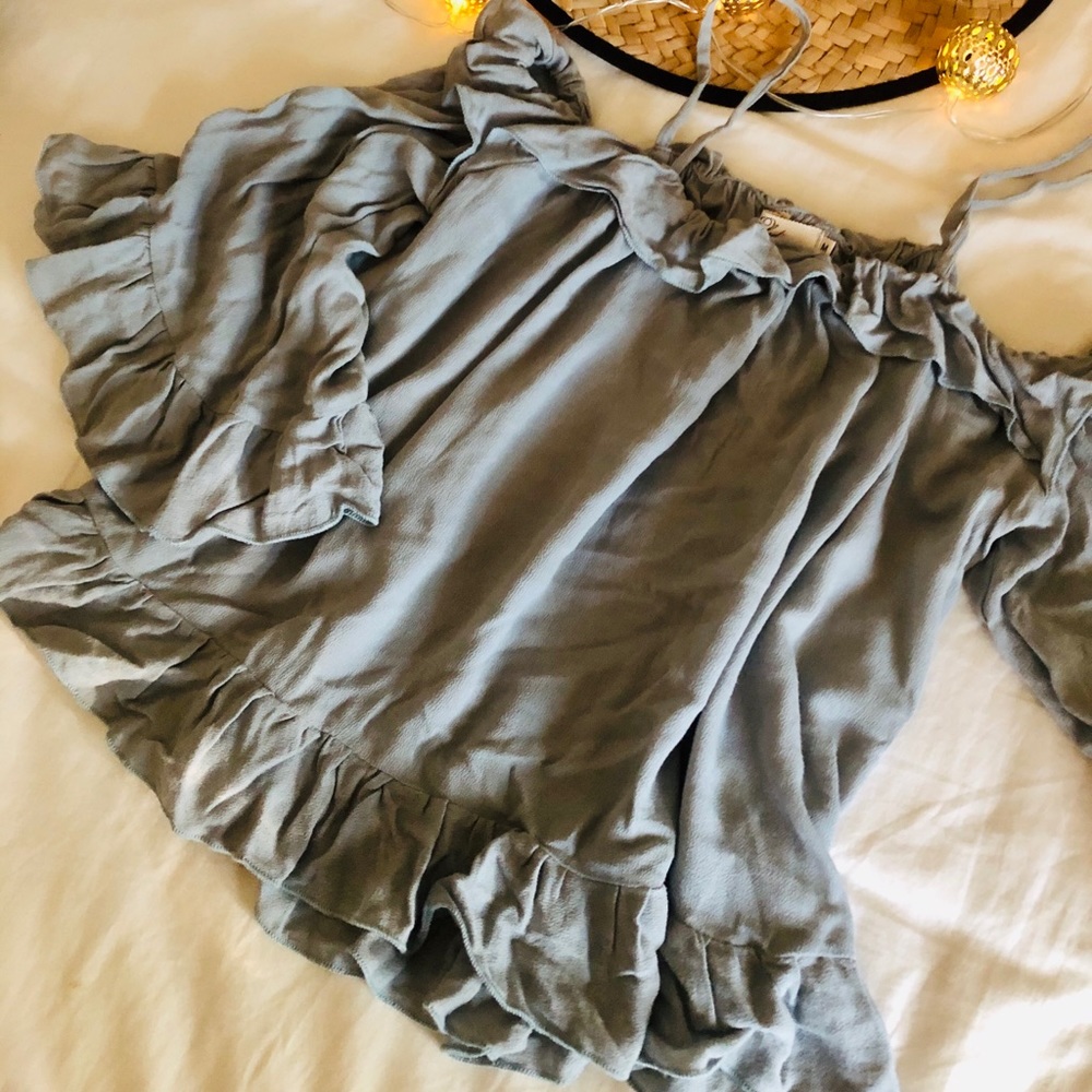 Off the shoulder ruffle top